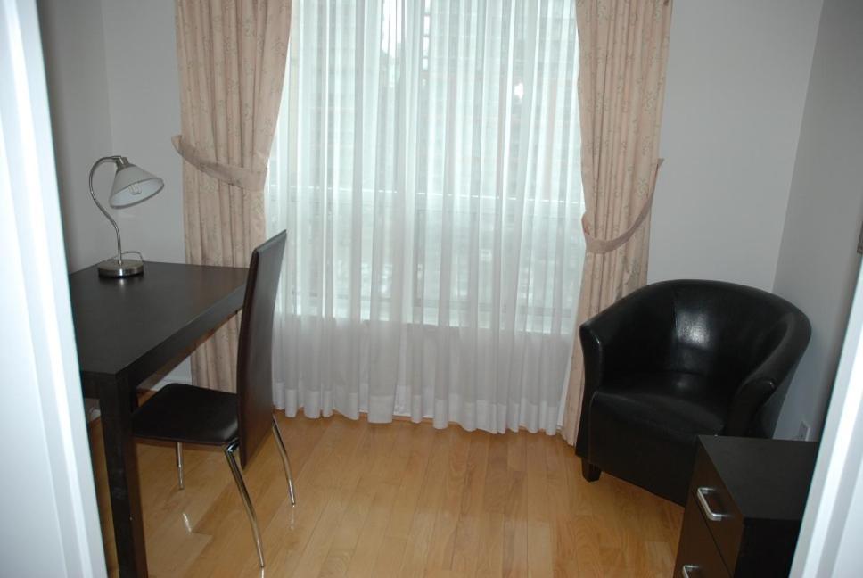 Toronto Luxury Accommodations - Qwest Bagian luar foto