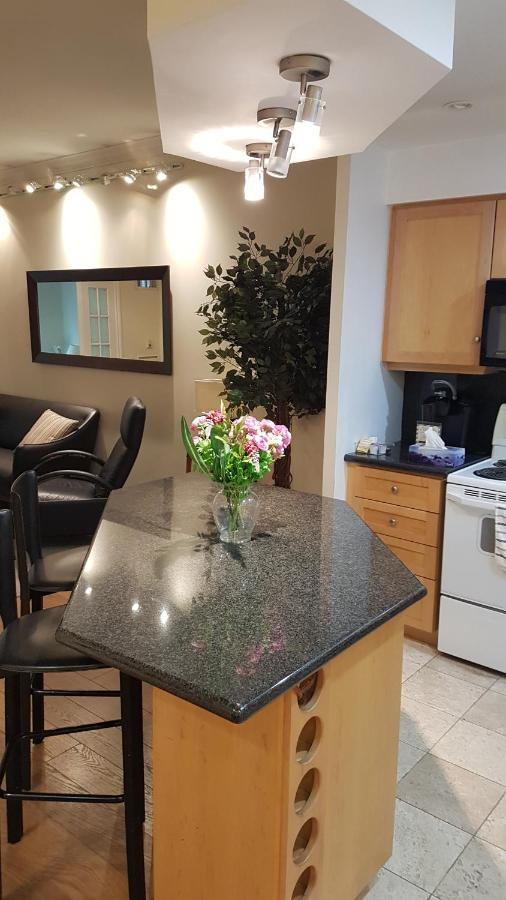 Toronto Luxury Accommodations - Qwest Bagian luar foto