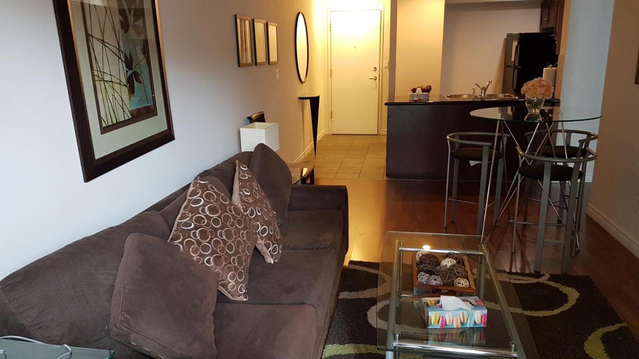 Toronto Luxury Accommodations - Qwest Bagian luar foto