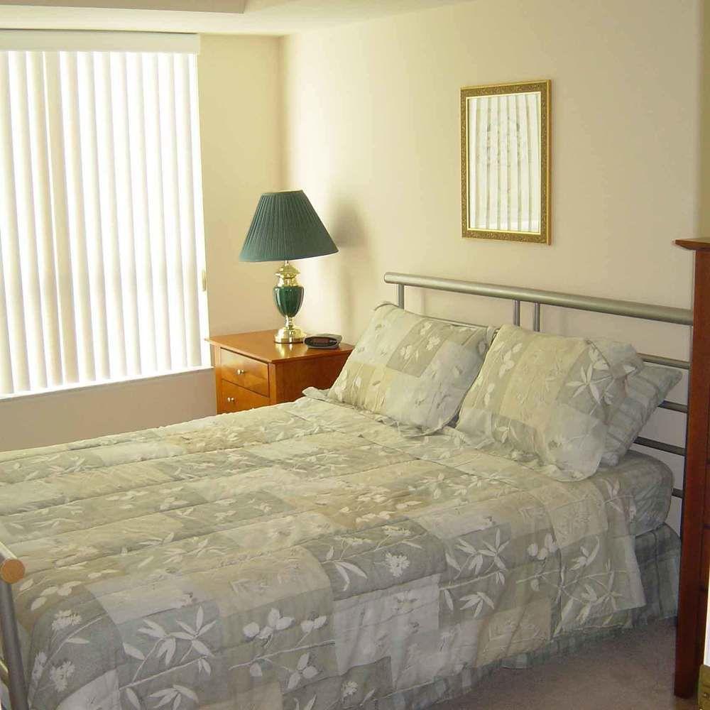 Toronto Luxury Accommodations - Qwest Bagian luar foto