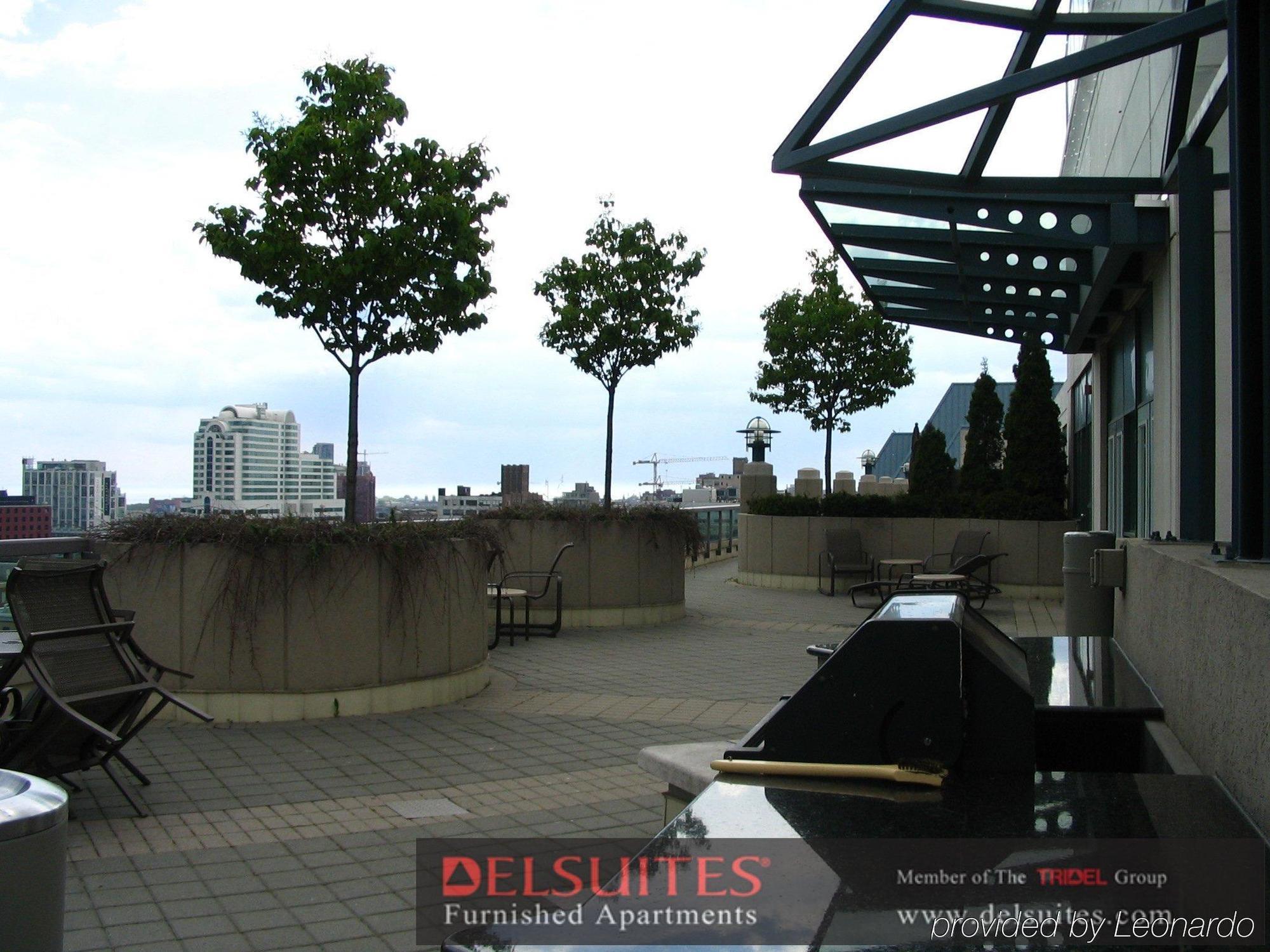 Toronto Luxury Accommodations - Qwest Bagian luar foto