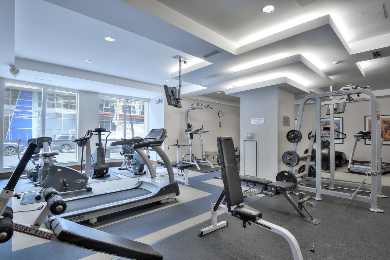 Toronto Luxury Accommodations - Qwest Bagian luar foto