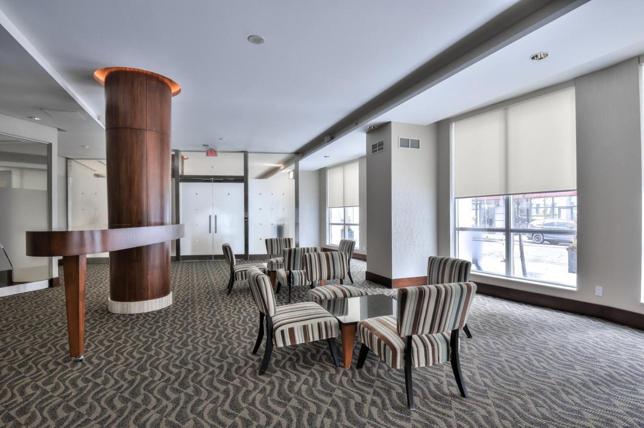 Toronto Luxury Accommodations - Qwest Bagian luar foto
